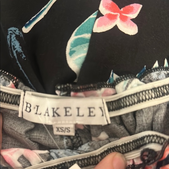 Floral Camisole Top with Pink and Green Accents - Picture 4 of 6